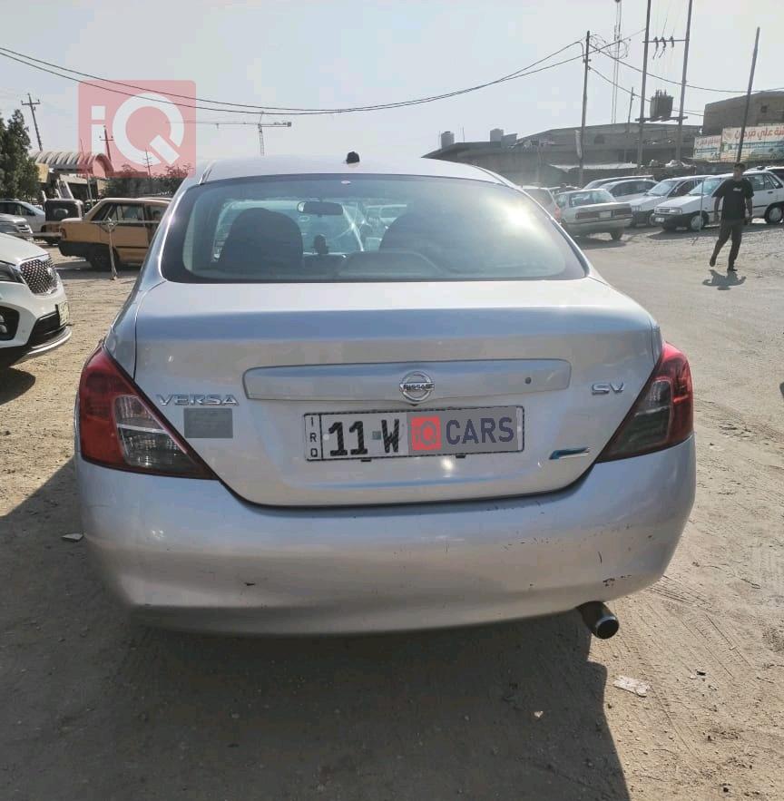 Nissan Sunny